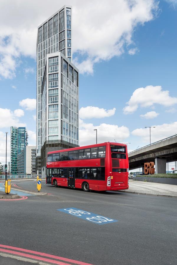 Luxury Stratford Apartment Londres Exterior foto
