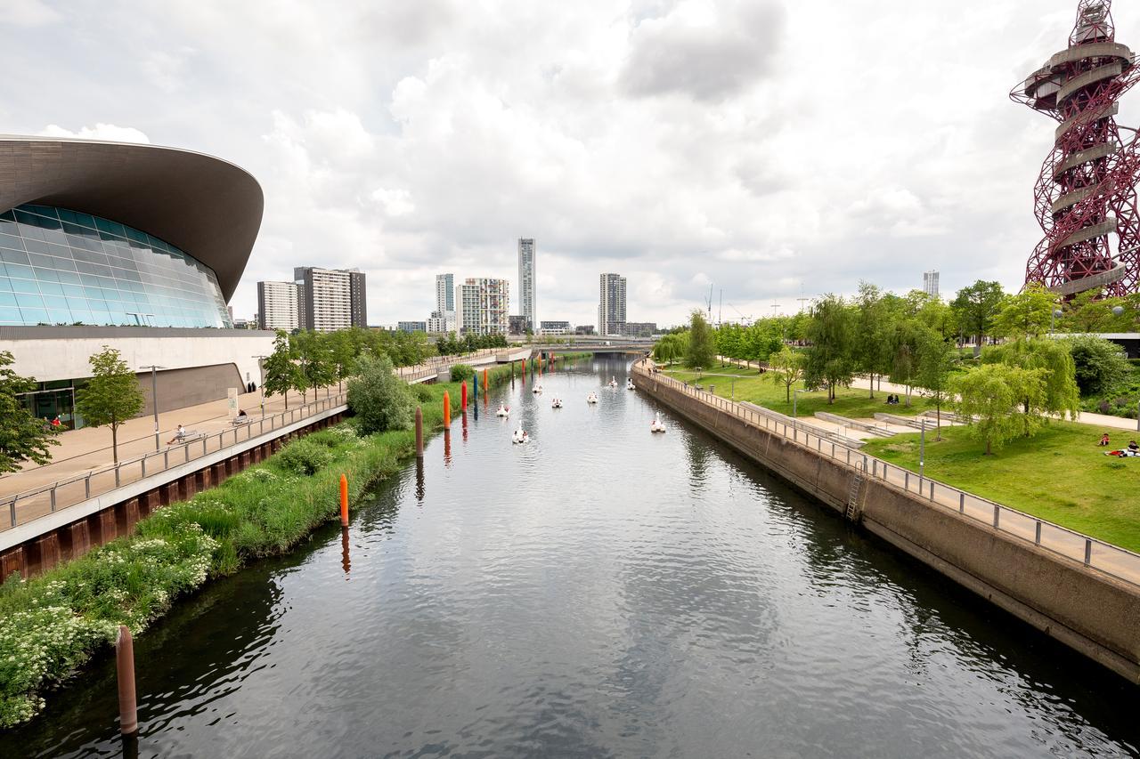 Luxury Stratford Apartment Londres Exterior foto
